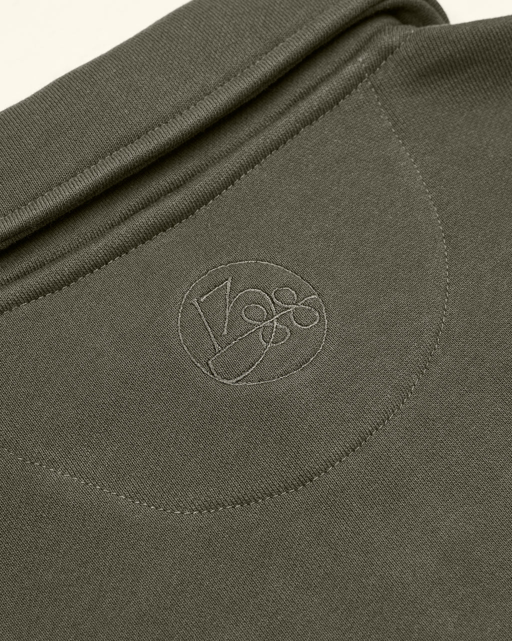 SL26 - Women's Core Heavyweight Brown Crewneck